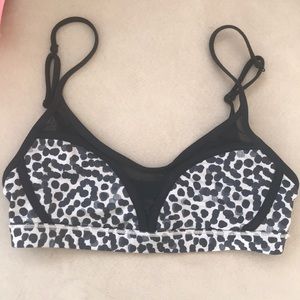 Lululemon bra